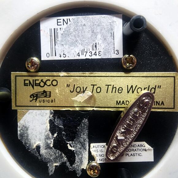 Precious Moments Snowglobe Peace on Earth 2003 Plays Joy to the World Works - Picture 14 of 14